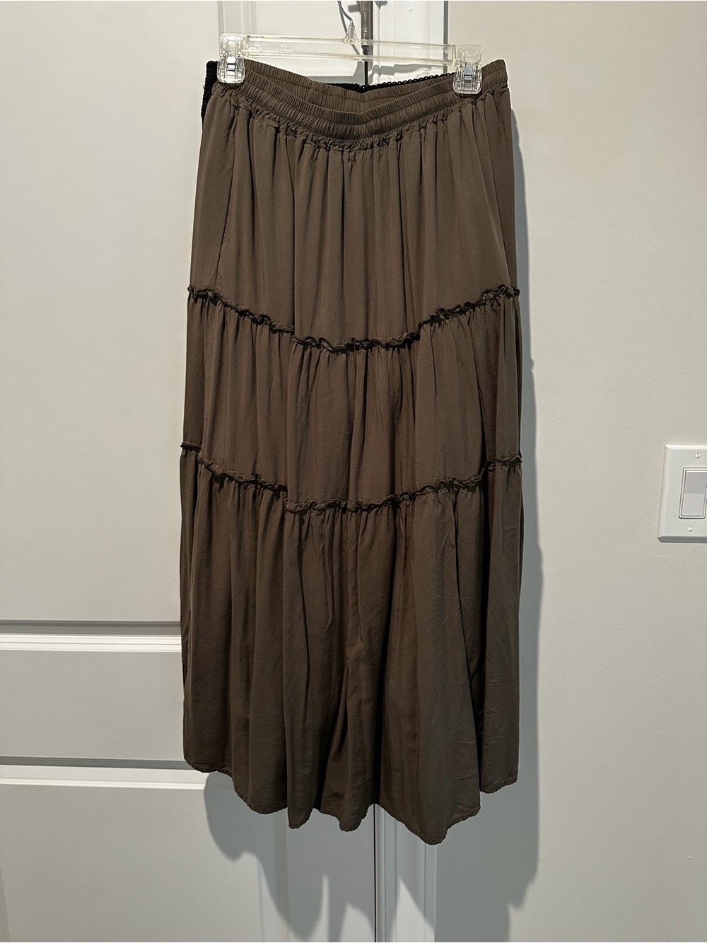 Amazon green Tiered Maxi Skirt with Elastic Waist